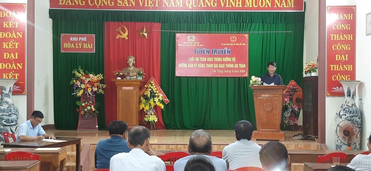 Thị trấn Cửa Tùng tổ chức lấy ý kiến nhân dân và các ngành liên quan tại 13 khu phố trên địa bàn: