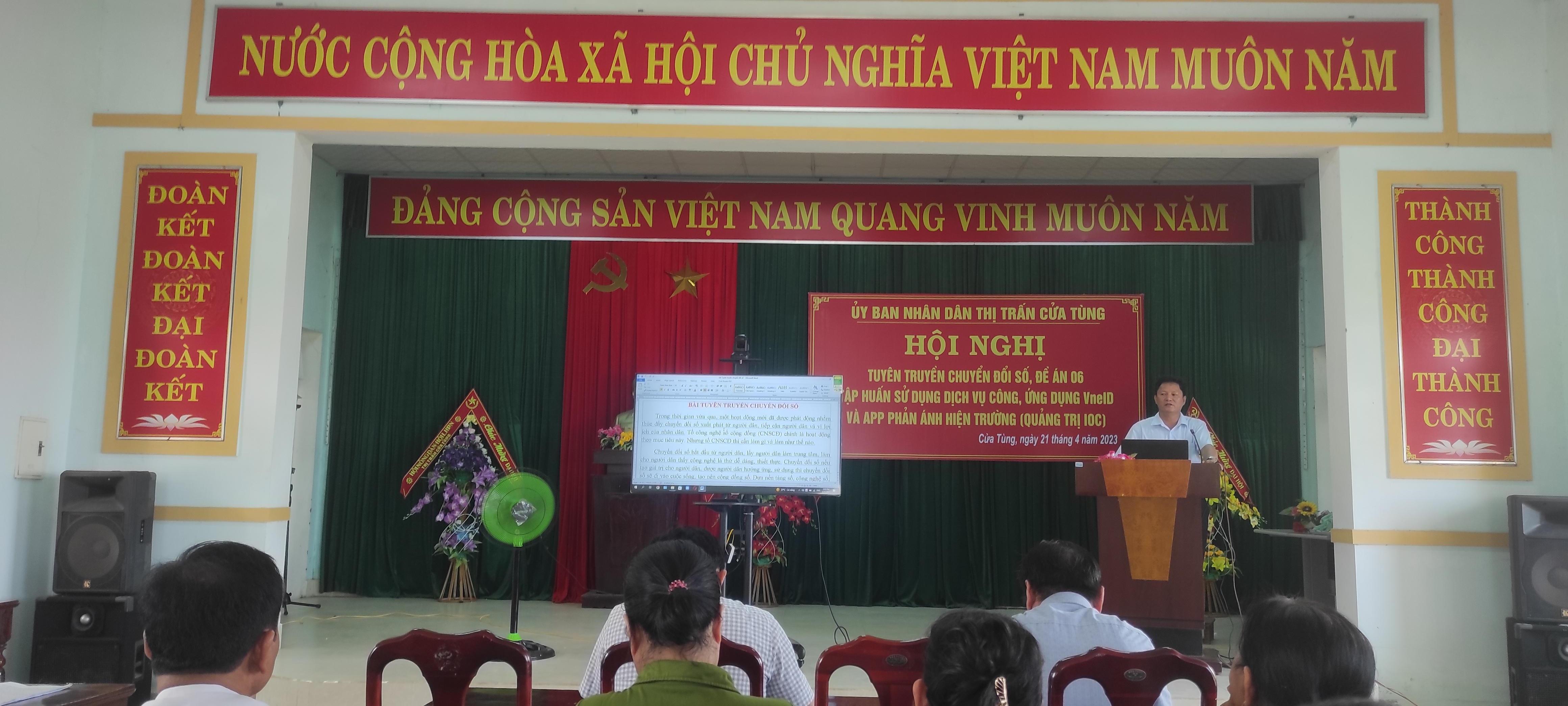 Chiều ngày 21/4/2023 Thị trấn Cửa Tùng tổ chức Hội nghị tuyên truyền về Chuyển đổi số và tập huấn sử dụng dịch vụ công trực tuyến.