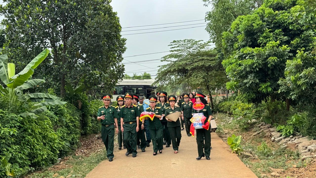 Ấm tình đồng đội – Nghĩa nặng tri ân tại xã Cửa Tùng